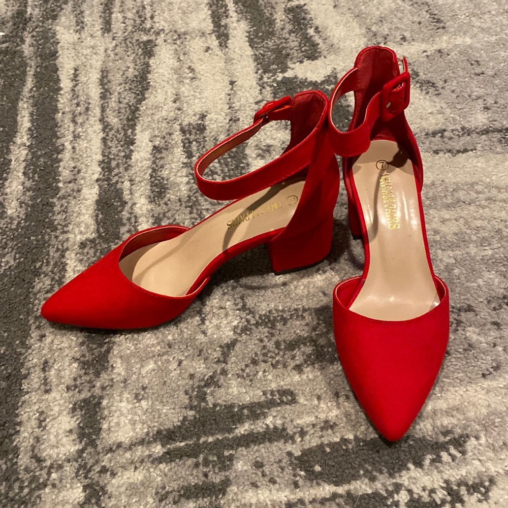 DreamPairs Red Heels